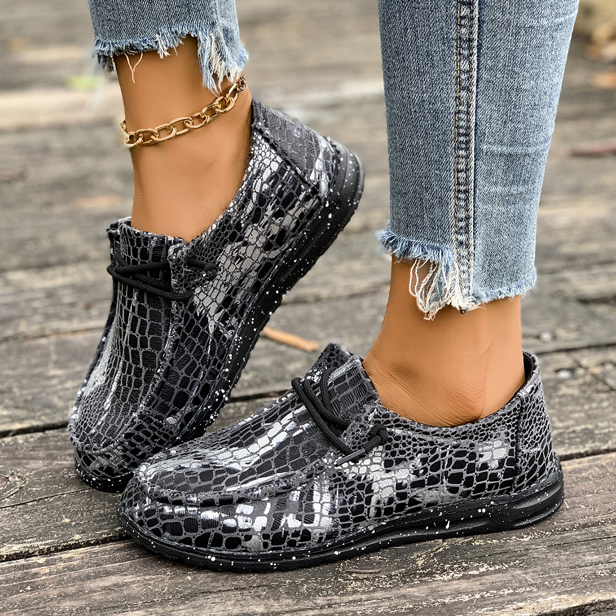 2025 Women Flats Sports Shoes  - Mesh Trainer Breathable 评论和价格