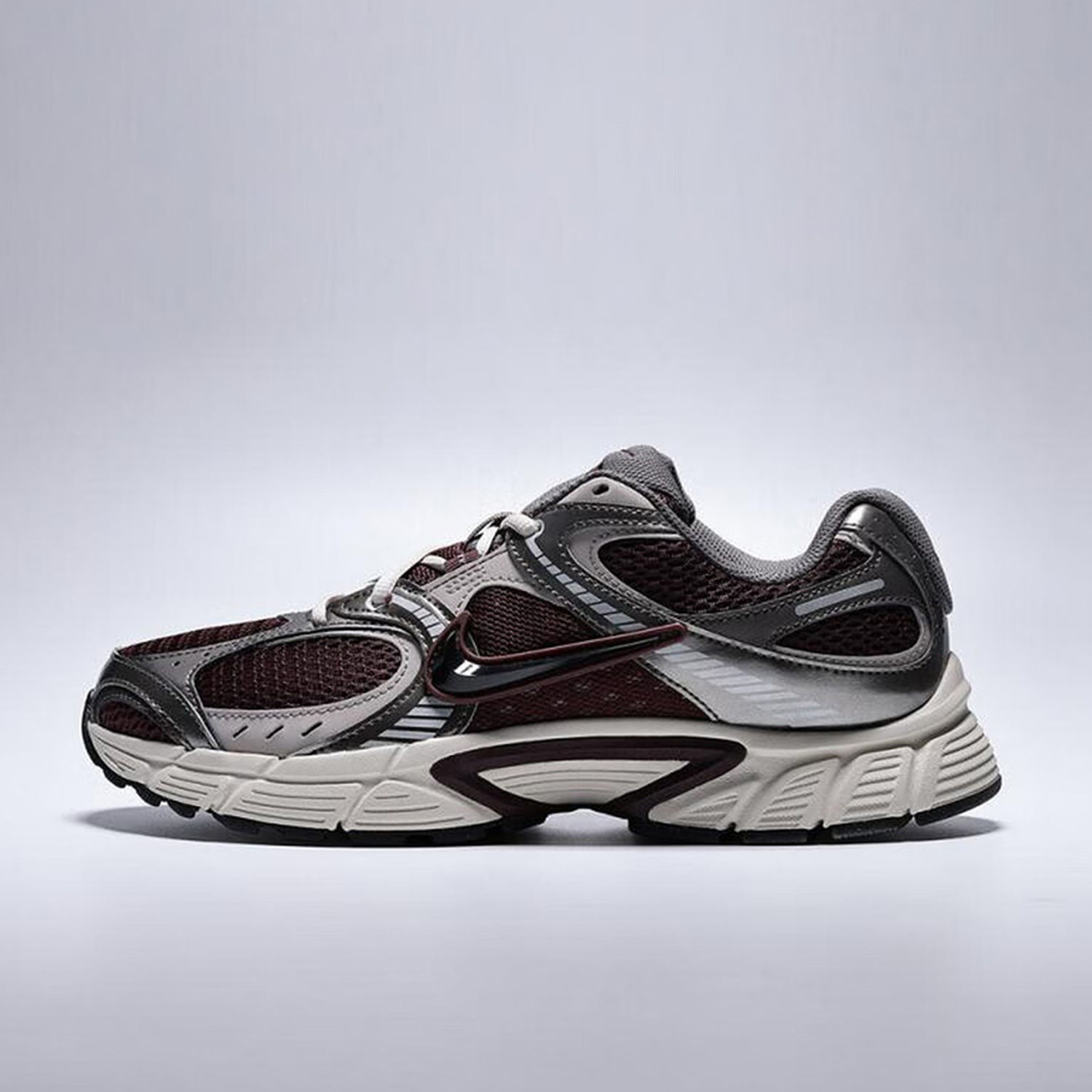 Nike Genuine V5 RNR Men's Ligh - Men'S Shoes V5 Rnr 评论和价格